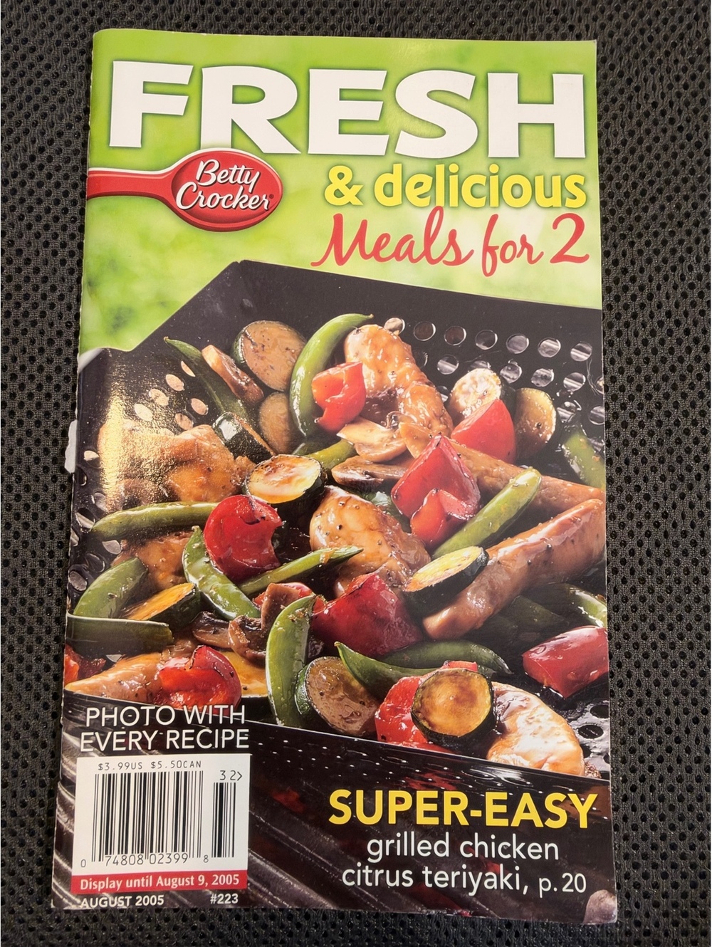 Betty Crocker Fresh & Delicious Meals for 2 Cookbook August 2005 Edition
